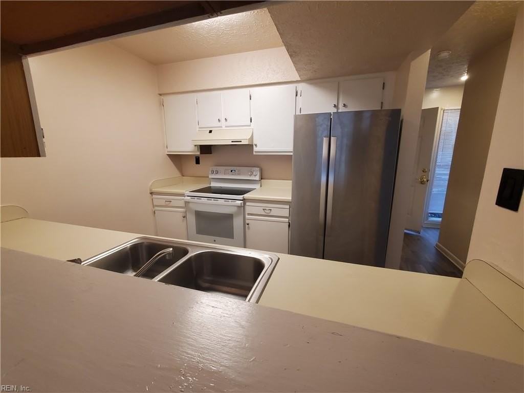 4049 Midlands Rd - Photo 5 of 8