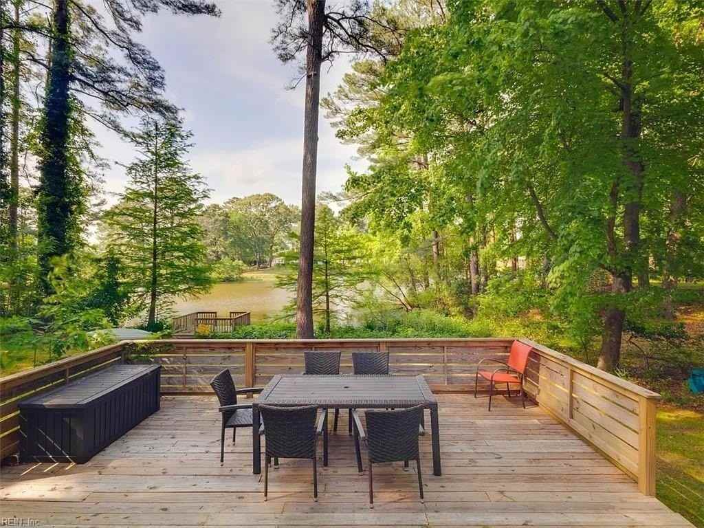 540 Kerry Lake Dr - Photo 3 of 13