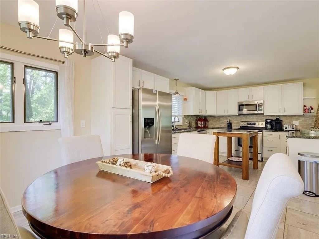 540 Kerry Lake Dr - Photo 7 of 13