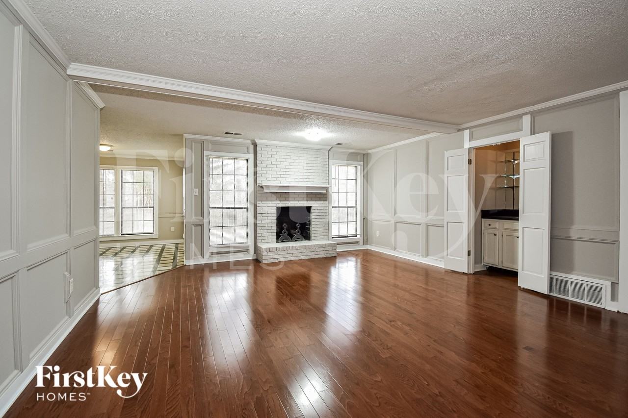 143 Walnut Creek Rd - Photo 3 of 19