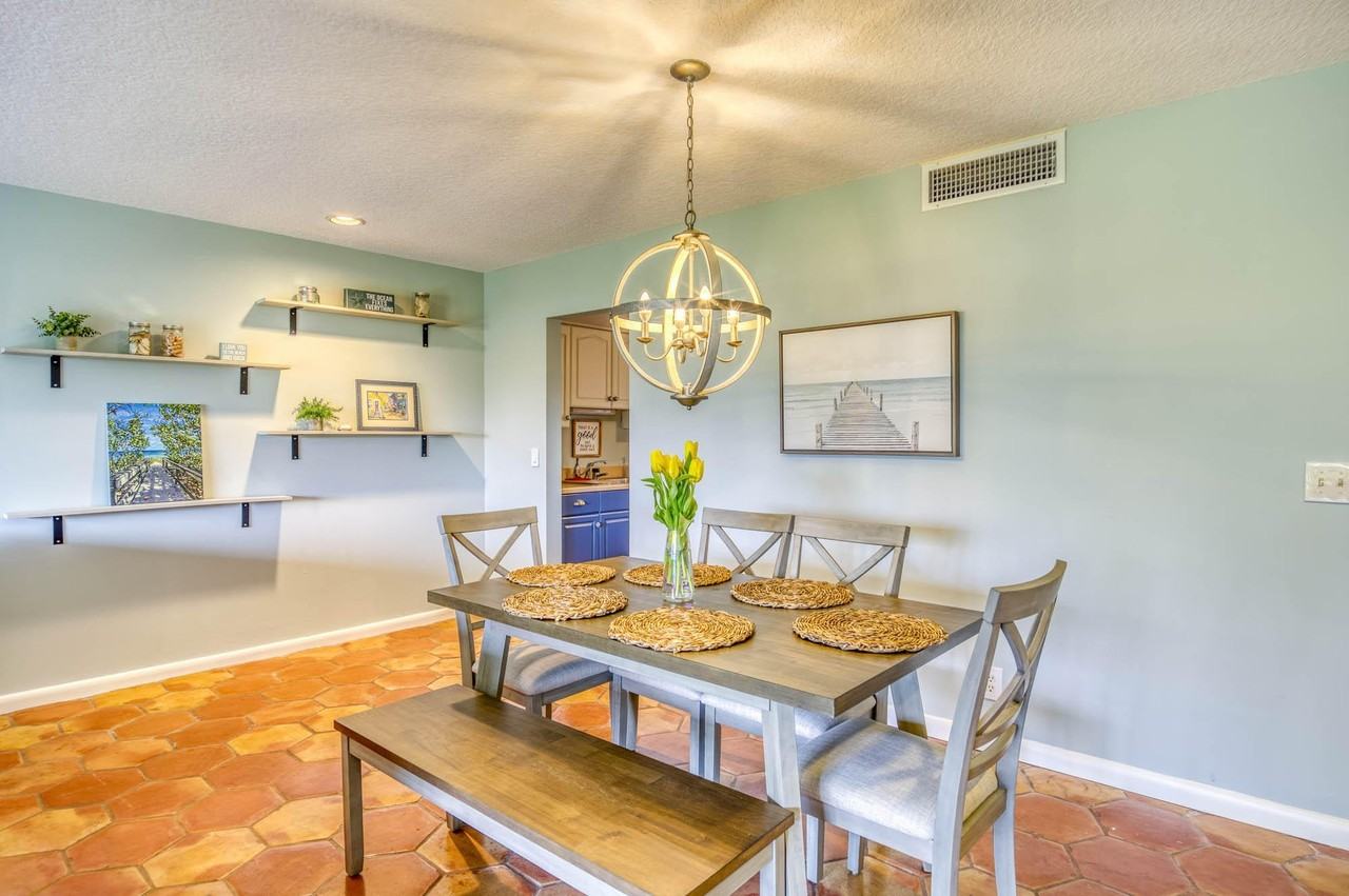 9170 Se Riverfront Ter #E - Photo 7 of 33