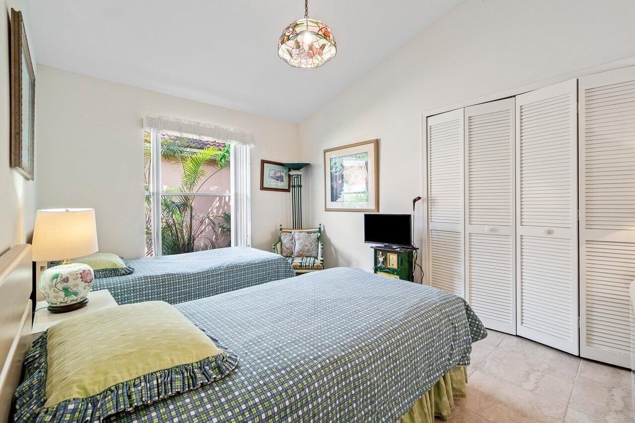 13270 Greenshore Pl - Photo 7 of 34