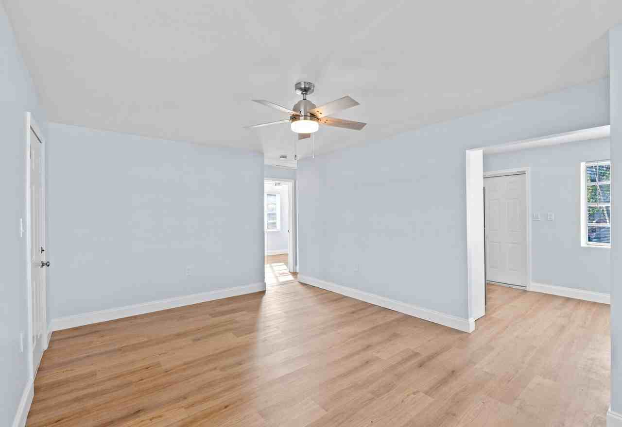 3800 10th Ave N - Photo 7 of 20