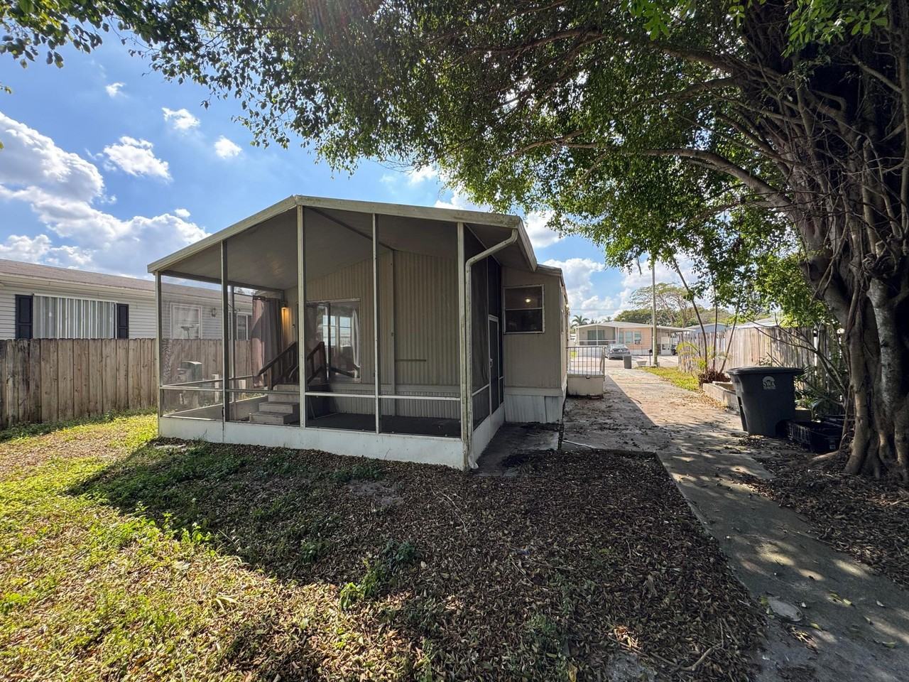 11887 Anchorage Way - Photo 6 of 10