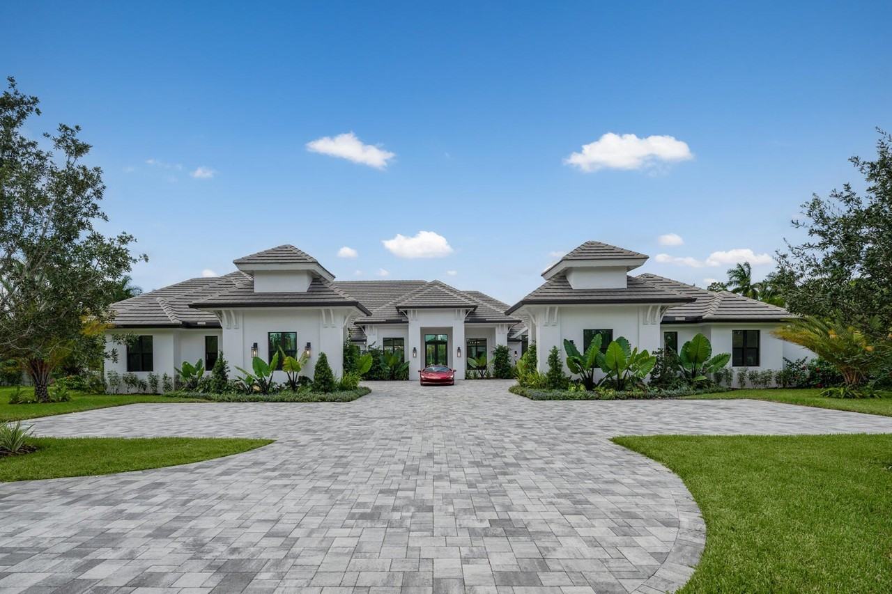 14699 Black Bear Rd - Photo 3 of 50