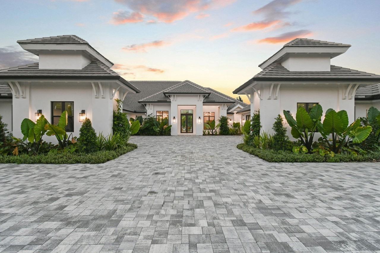 14699 Black Bear Rd - Photo 5 of 50