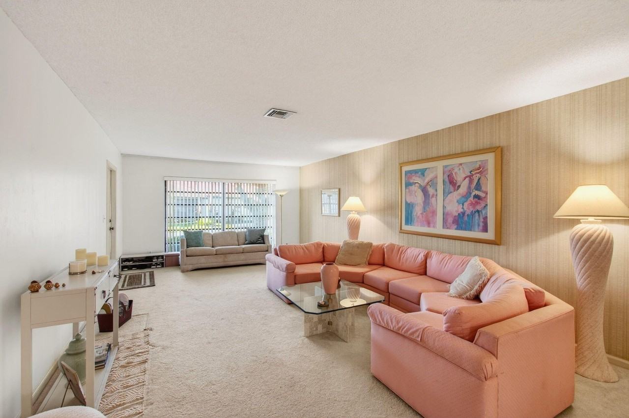 10244 Dovewood Ln #A - Photo 4 of 27