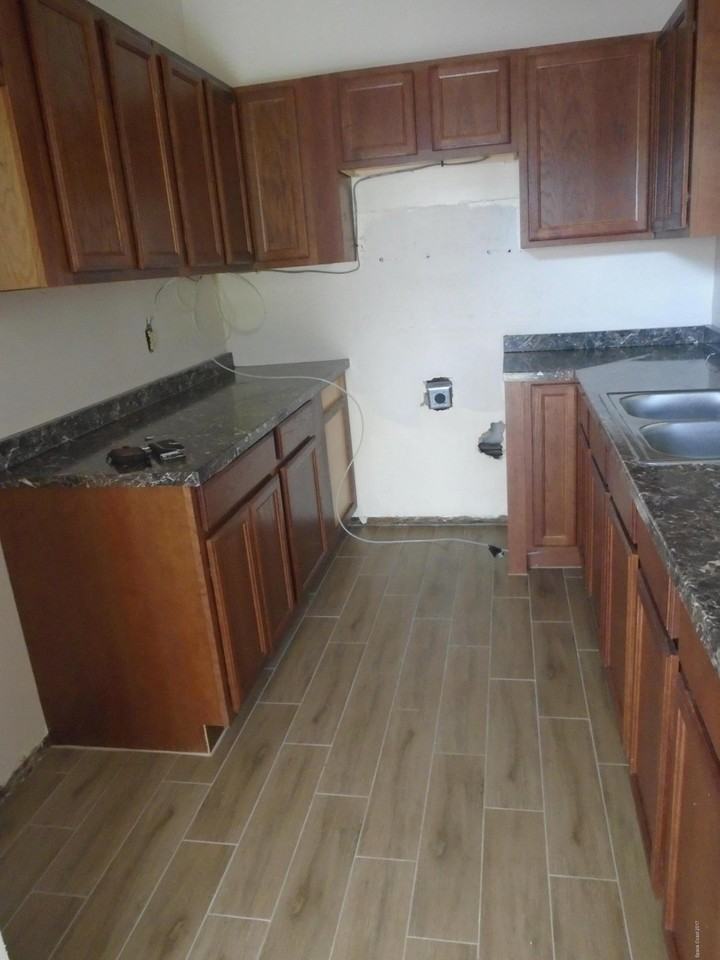 1110 Kirkland Dr - Photo 5 of 6