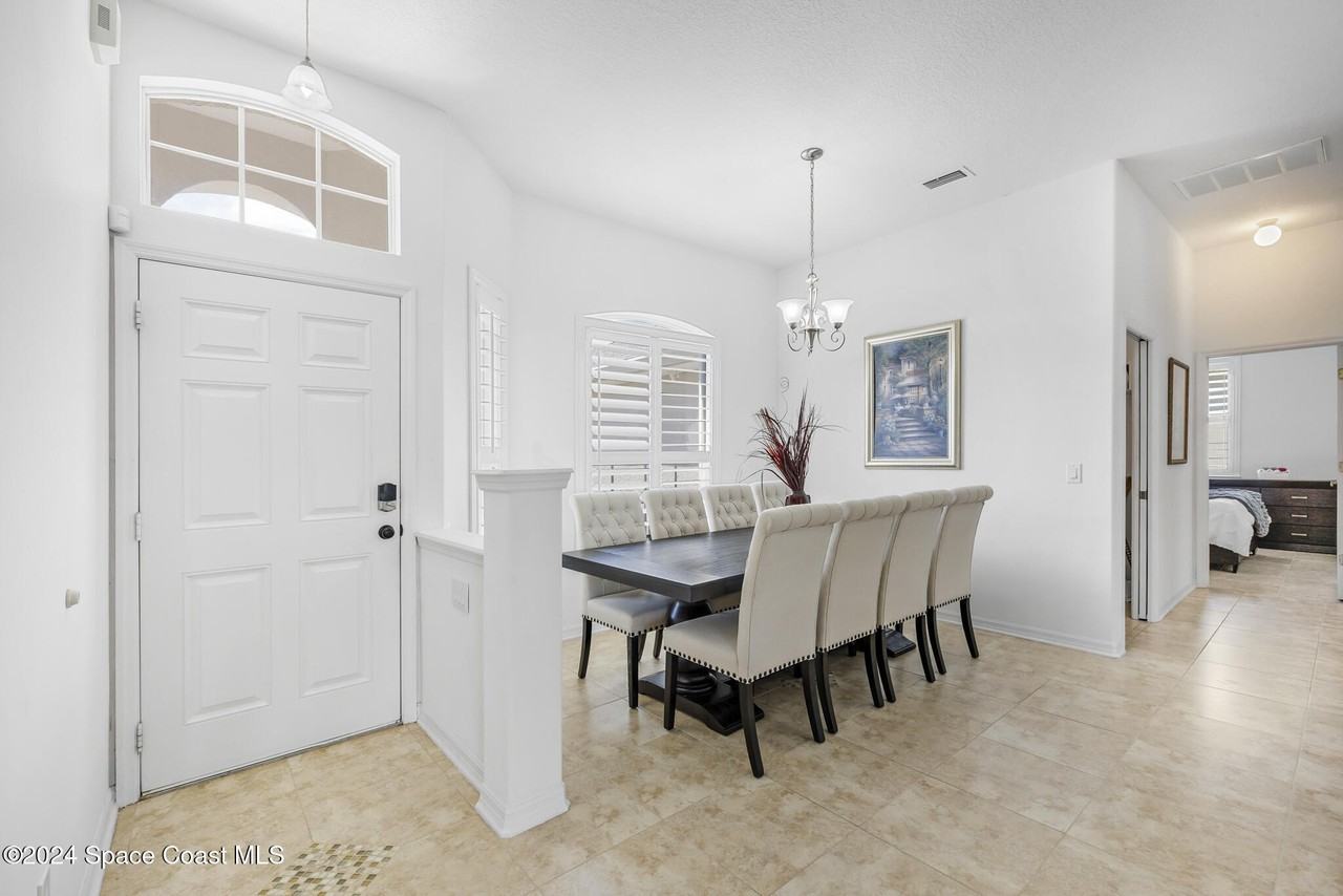 1291 Tamango Dr - Photo 6 of 38