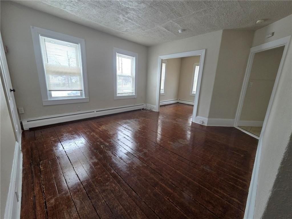 292 Pleasant St - Photo 3 of 11