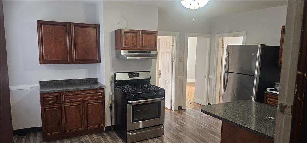 51 Brayton St - Photo 2 of 11