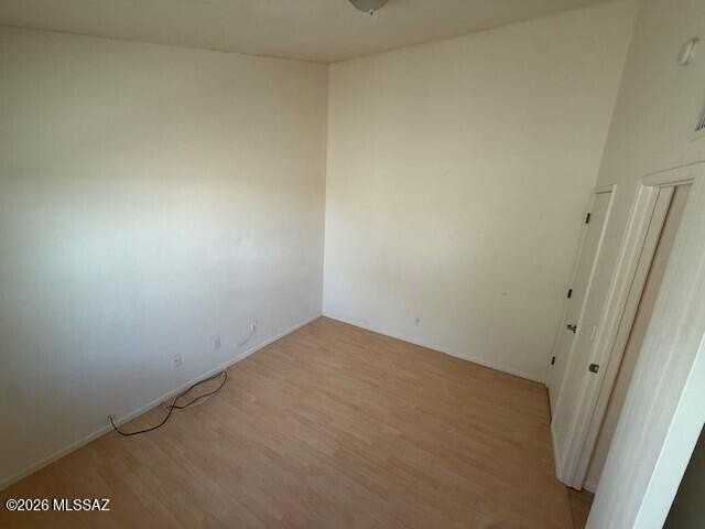 2512 E Eastland St - Photo 7 of 15