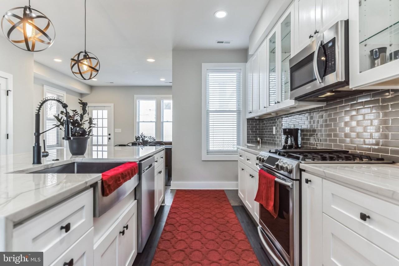 805 Jefferson St Nw - Photo 4 of 29