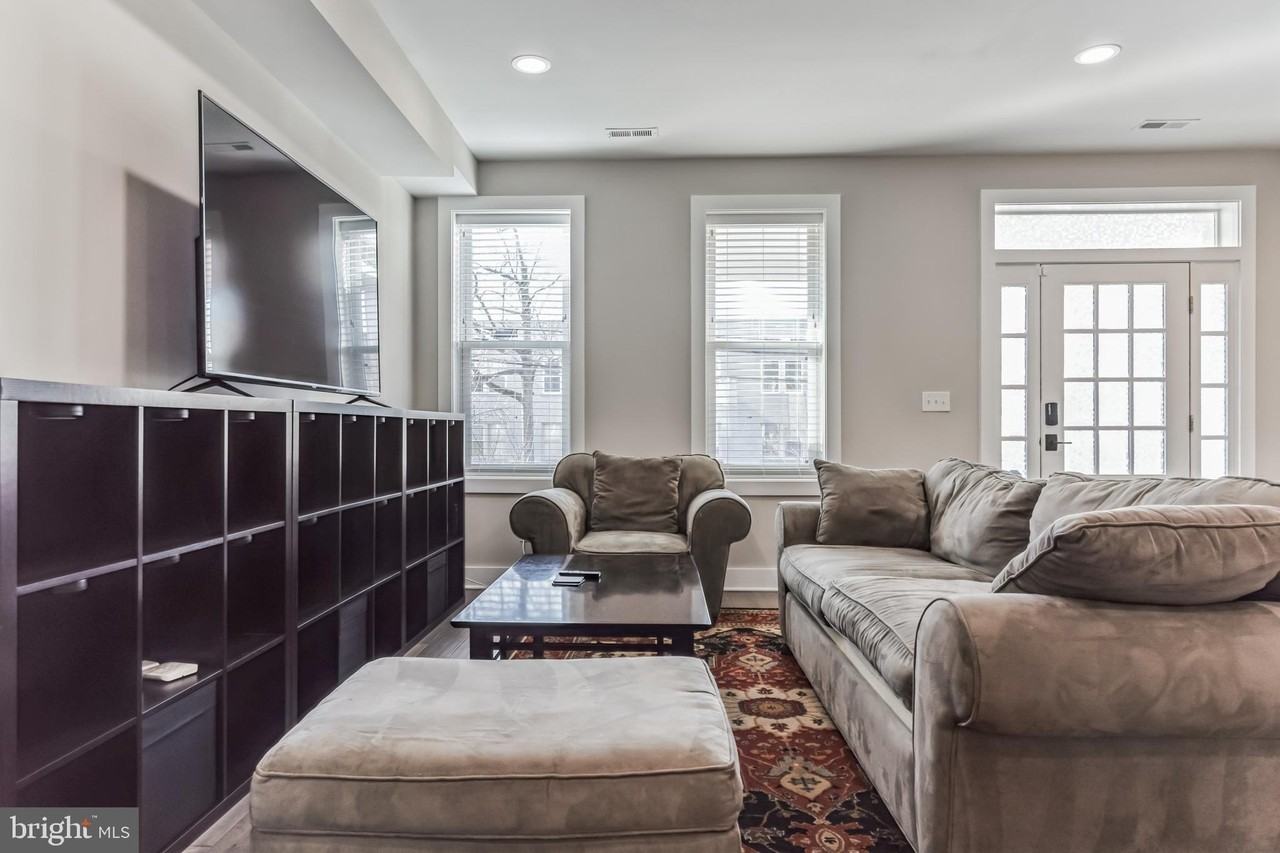 805 Jefferson St Nw - Photo 6 of 29