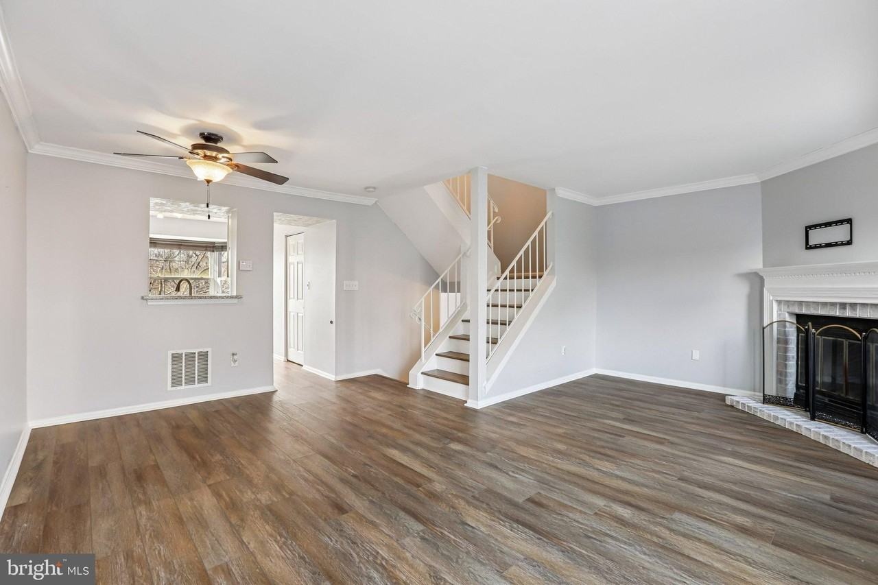 1305 Riverwood Way Unit 322 - Photo 5 of 29