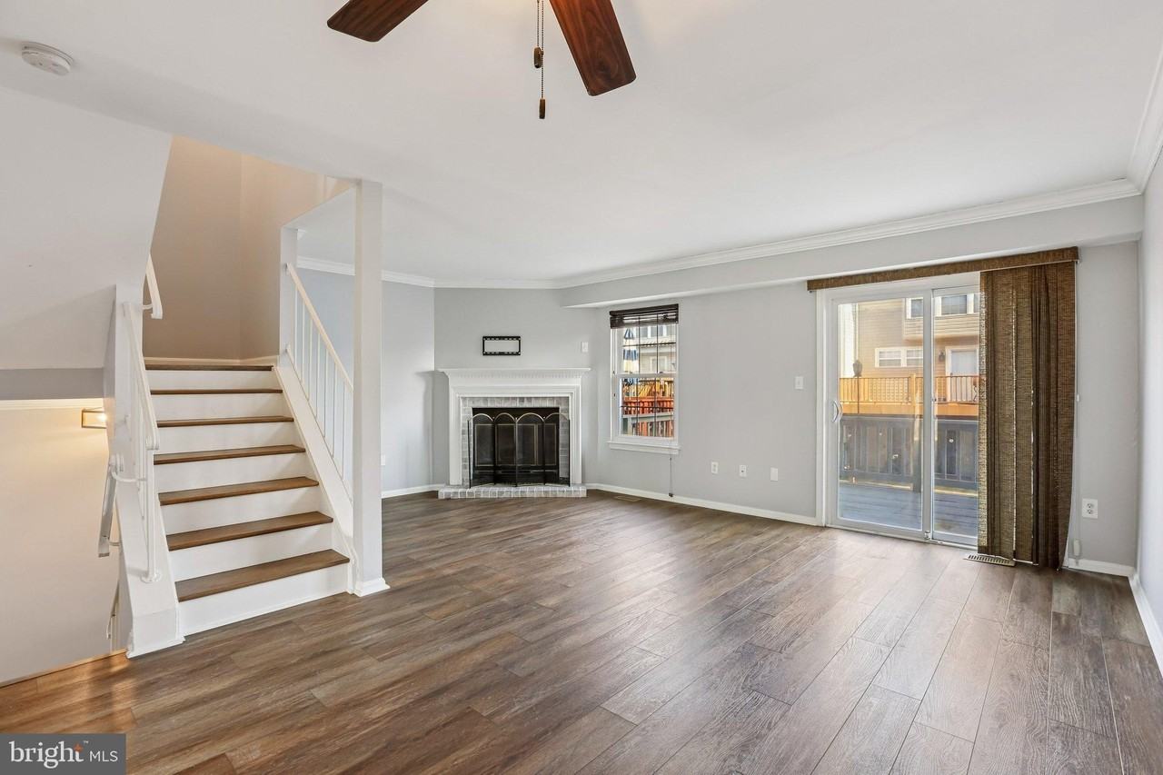 1305 Riverwood Way Unit 322 - Photo 6 of 29