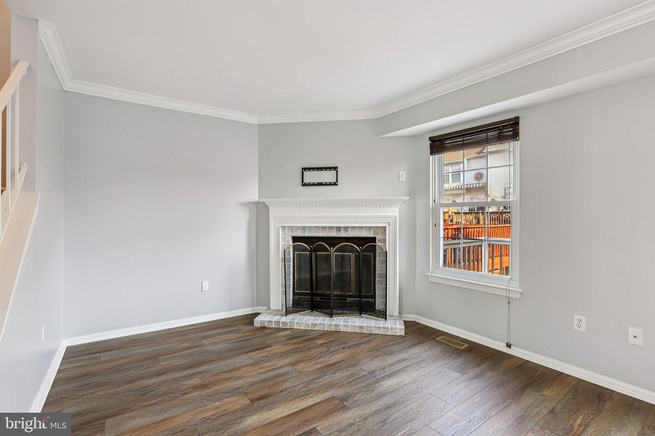 1305 Riverwood Way Unit 322 - Photo 7 of 29