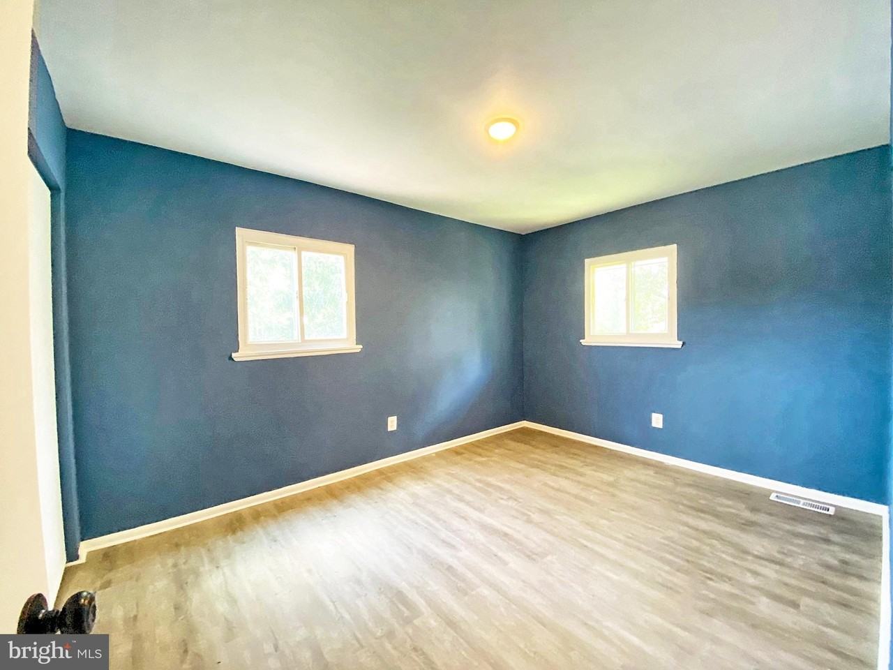 728 Booker Dr - Photo 6 of 15