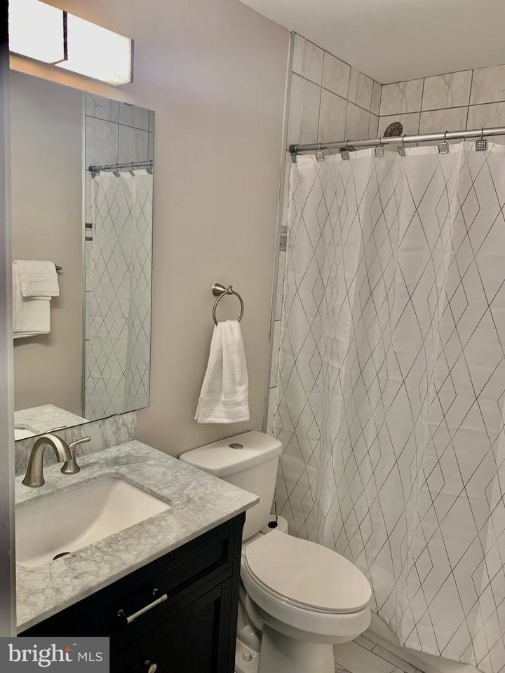 2104 Sayan Ct - Photo 7 of 28