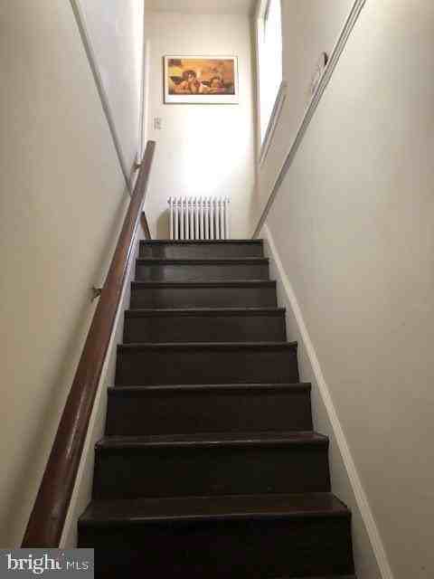 373 E Butler Ave Unit A - Photo 4 of 9