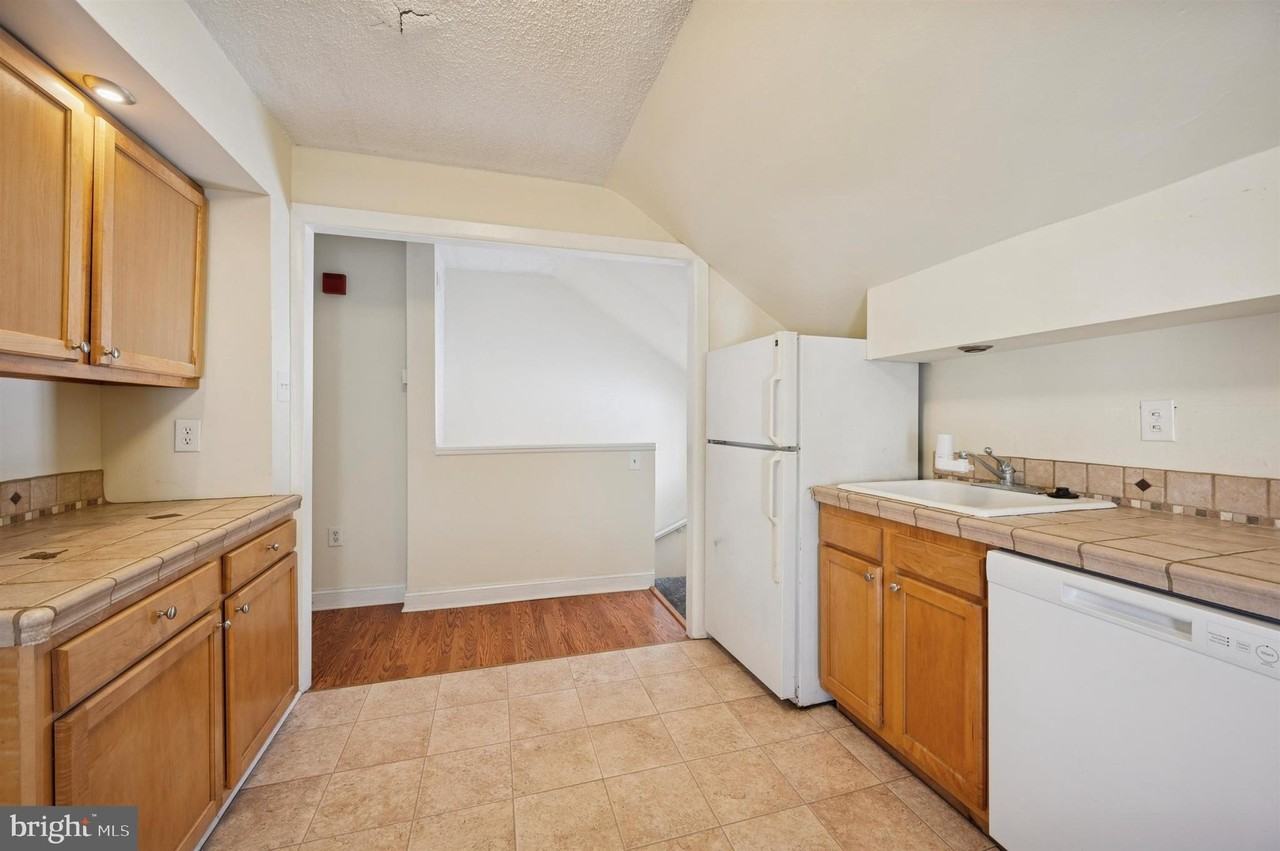 3505 Bowman St Apt 5 - Photo 6 of 17