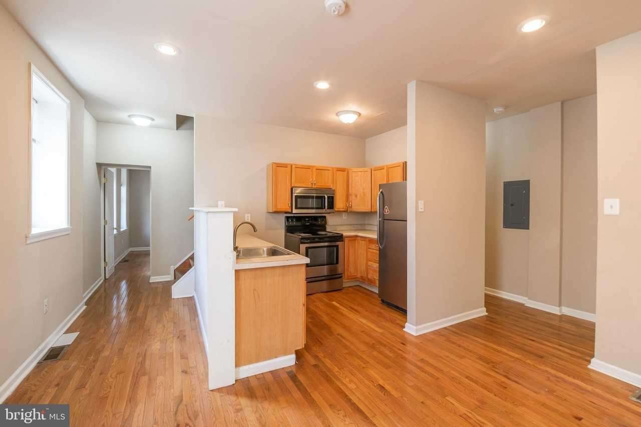 2100 Saint Albans St Unit A - Photo 4 of 18