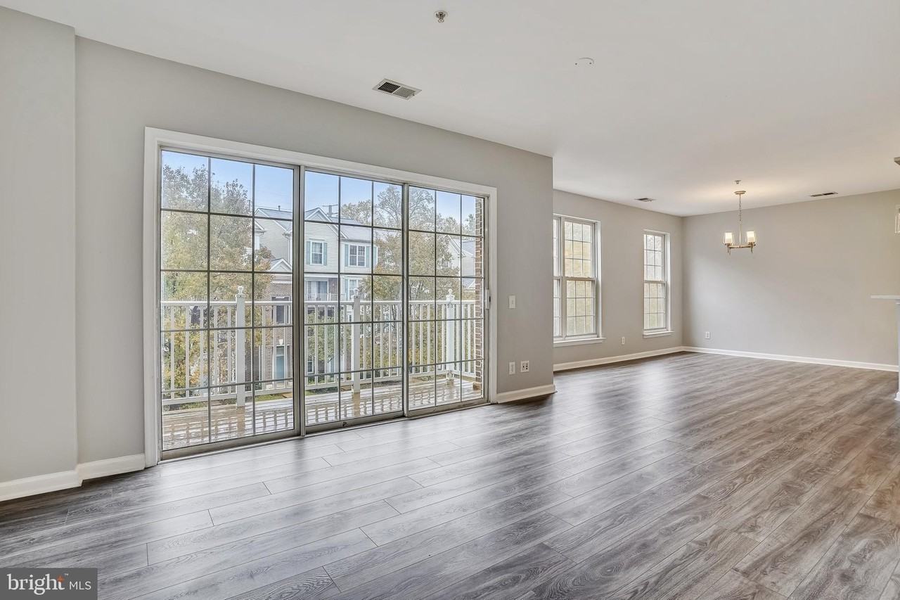 12631 Fair Crest Ct Apt 303 - Photo 5 of 50