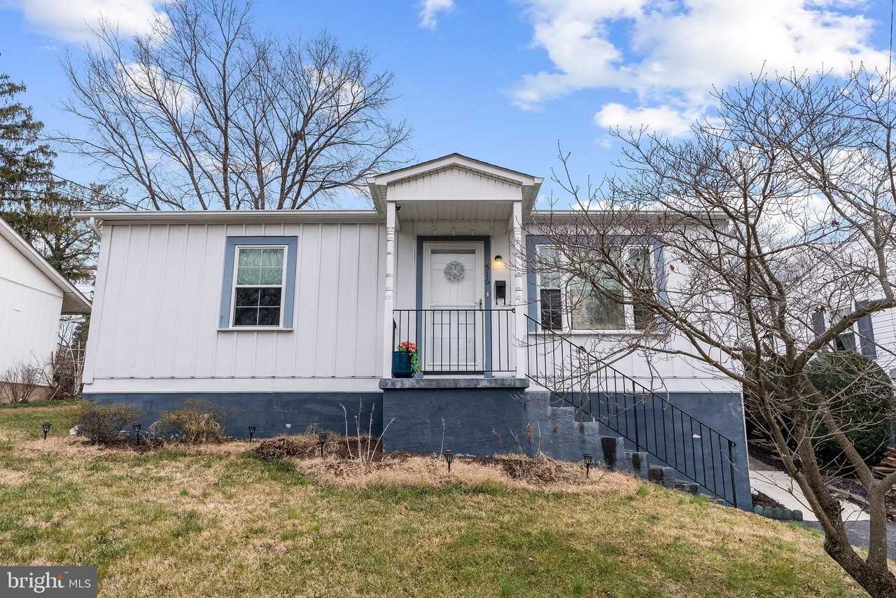 516 Hollingsworth Dr - Photo 2 of 31