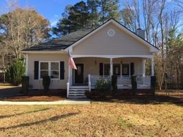 featured image of 123 Forest Green Dr