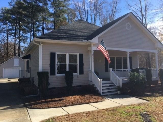 123 Forest Green Dr - Photo 2 of 40