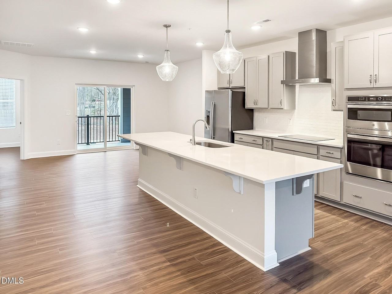 10531 Pleasant Branch Dr Unit 201 - Photo 5 of 37