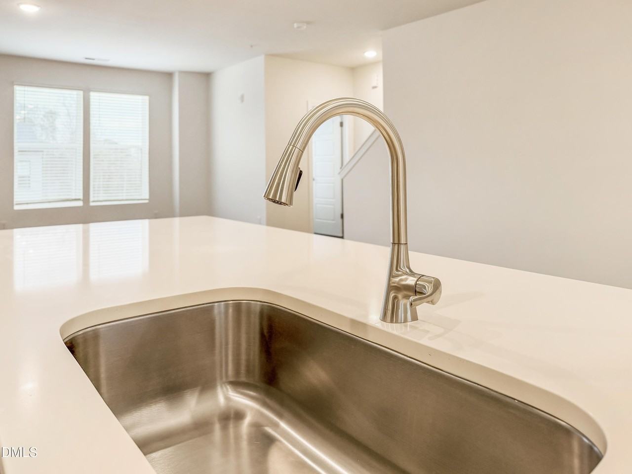 10531 Pleasant Branch Dr Unit 201 - Photo 7 of 37