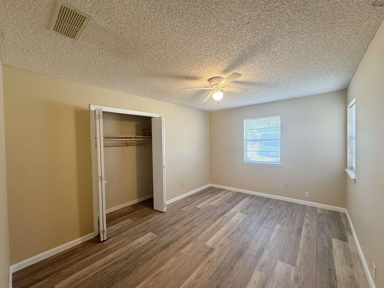 1407 Hunt St - Photo 5 of 13