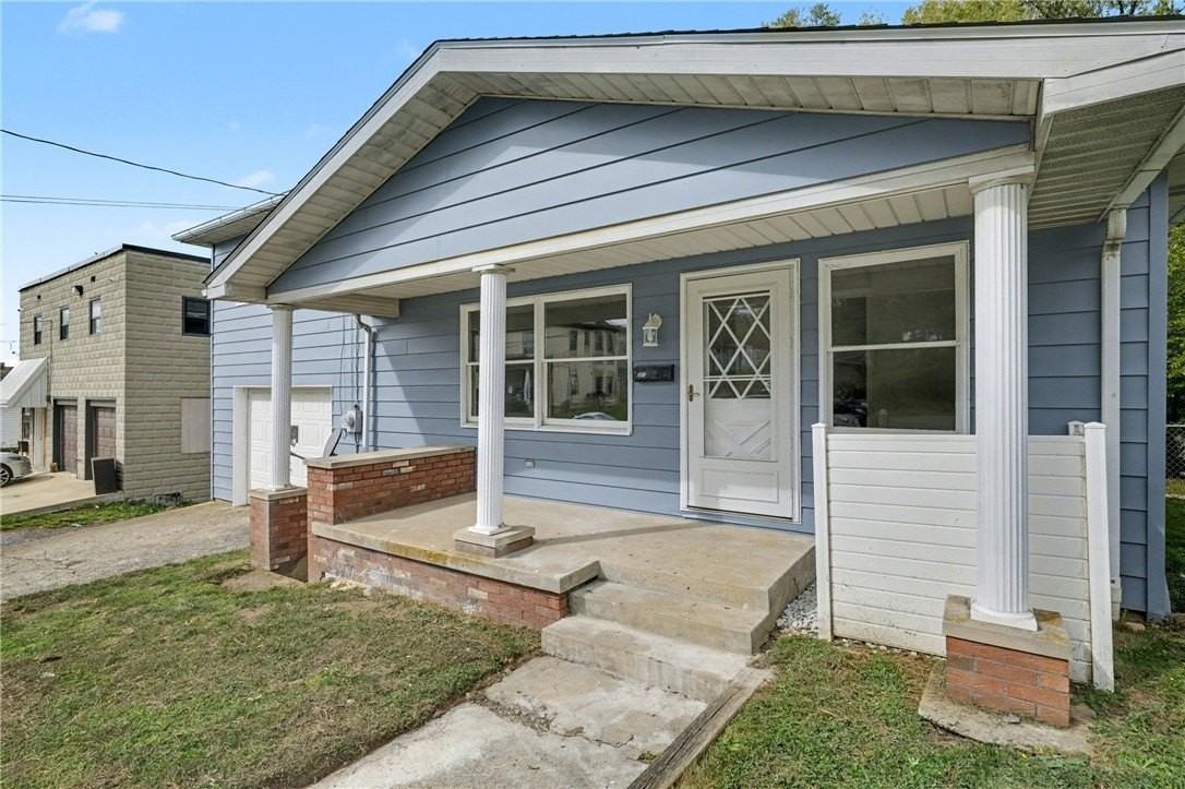 841 E Lutton St - Photo 3 of 38