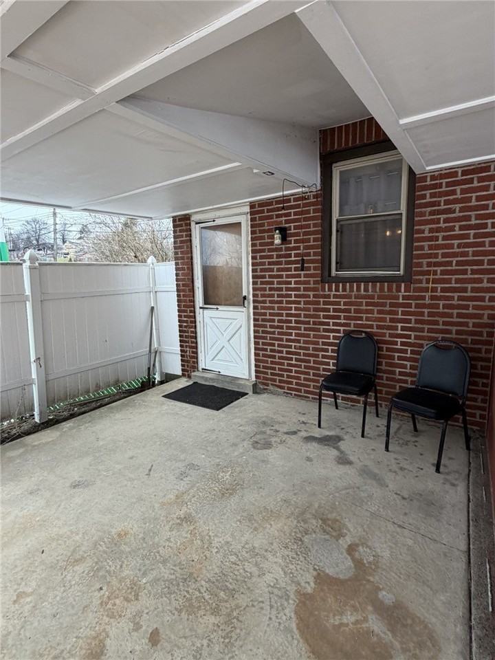 510 Ivory Ave - Photo 6 of 33