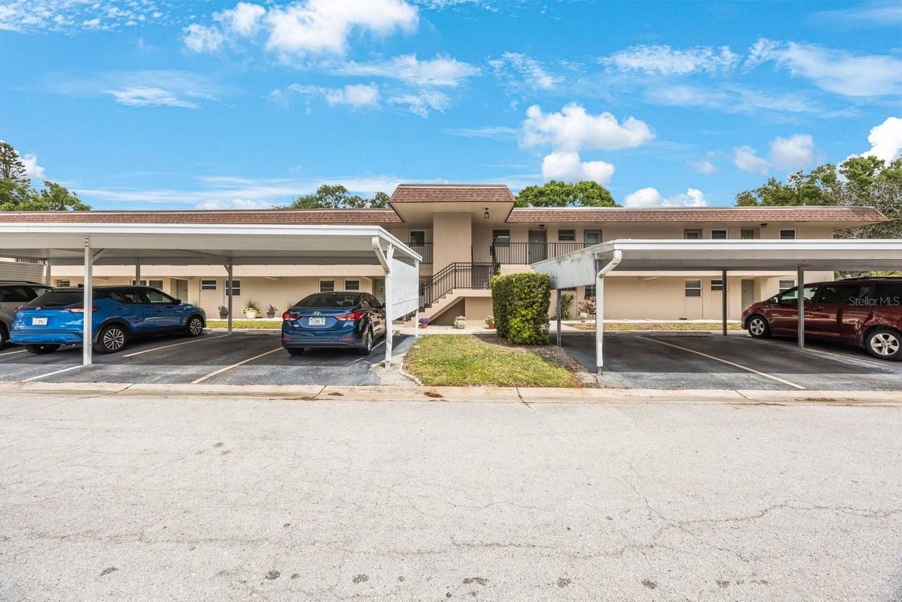 9945 47th Ave N - Photo 2 of 29