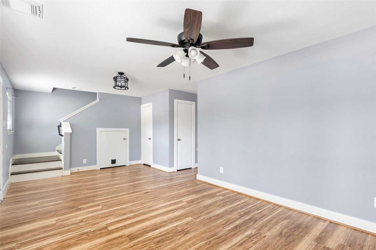 415 Laurel Pine Dr - Photo 4 of 30