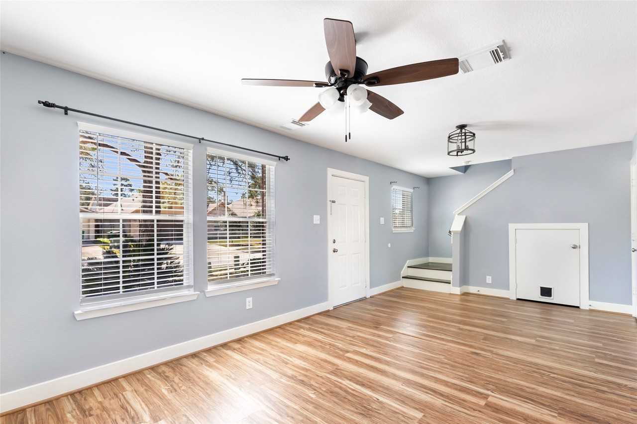 415 Laurel Pine Dr - Photo 5 of 30