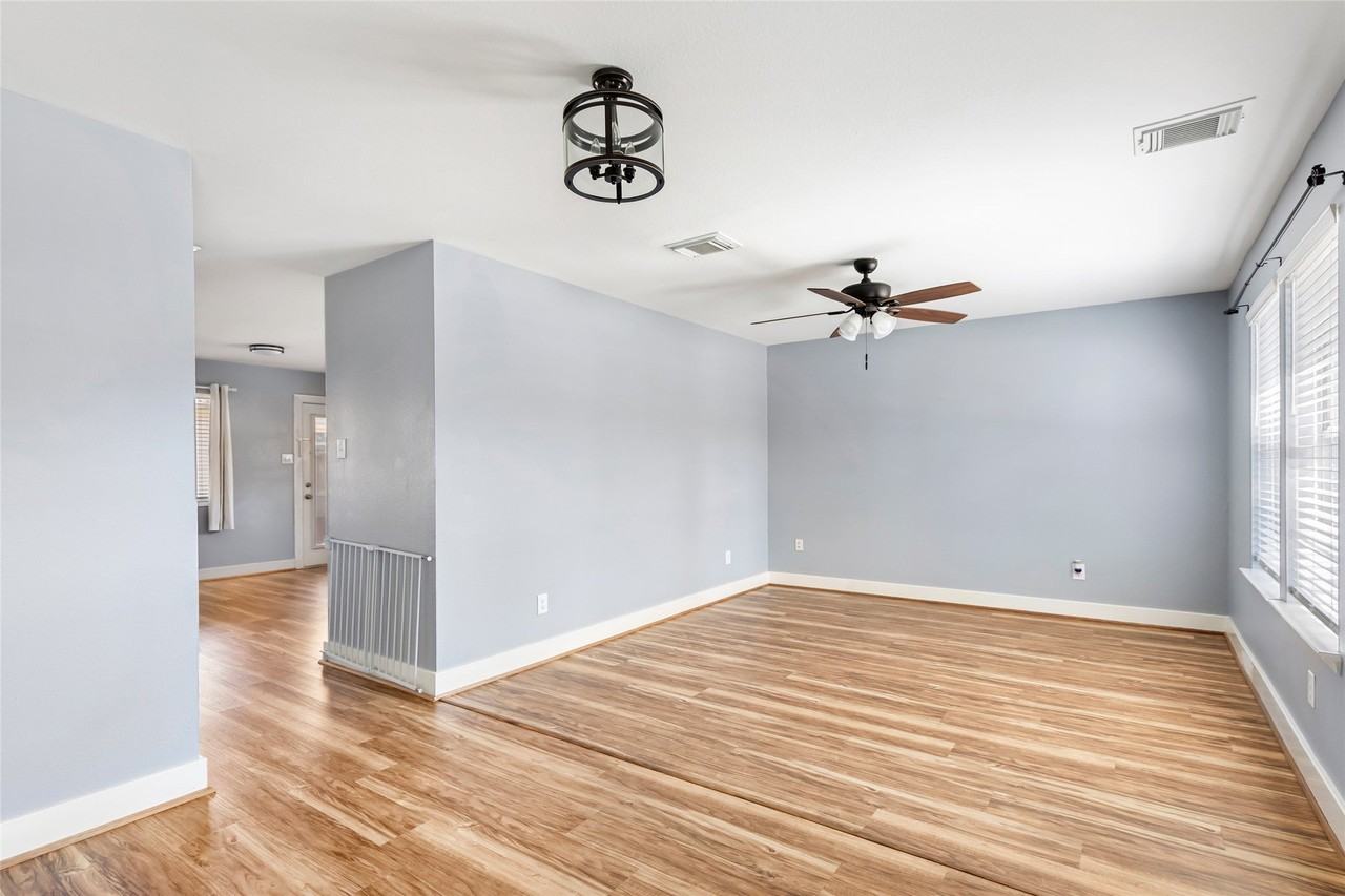 415 Laurel Pine Dr - Photo 6 of 30