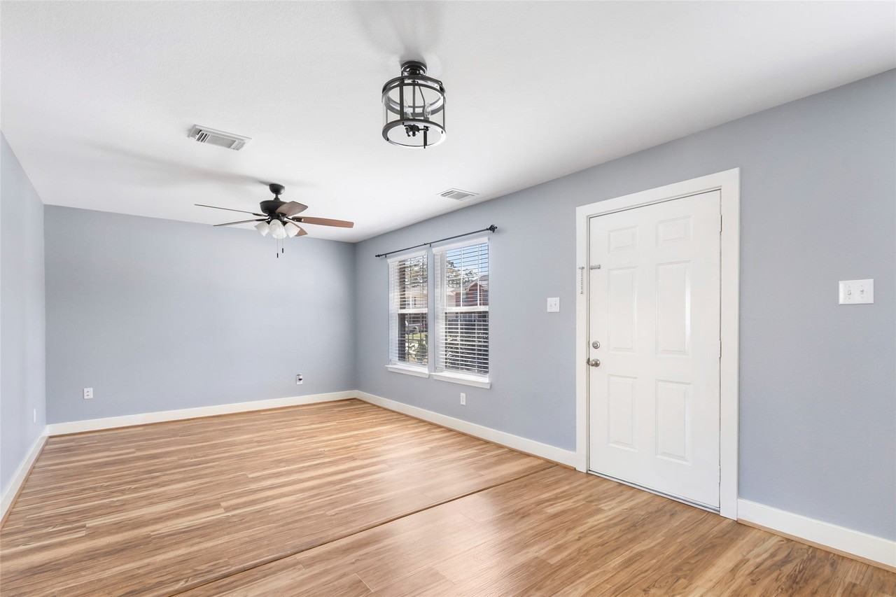 415 Laurel Pine Dr - Photo 7 of 30