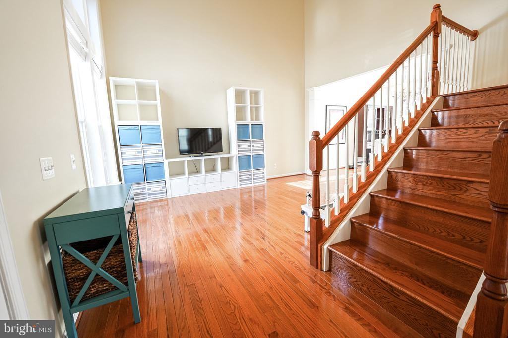 6046 Smooth Stone Pl - Photo 5 of 33