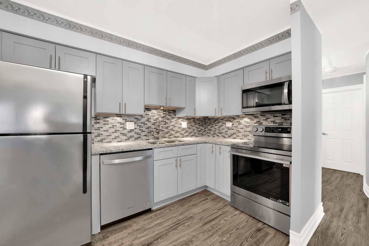 2300 Beau Monde Ter - Photo 2 of 22