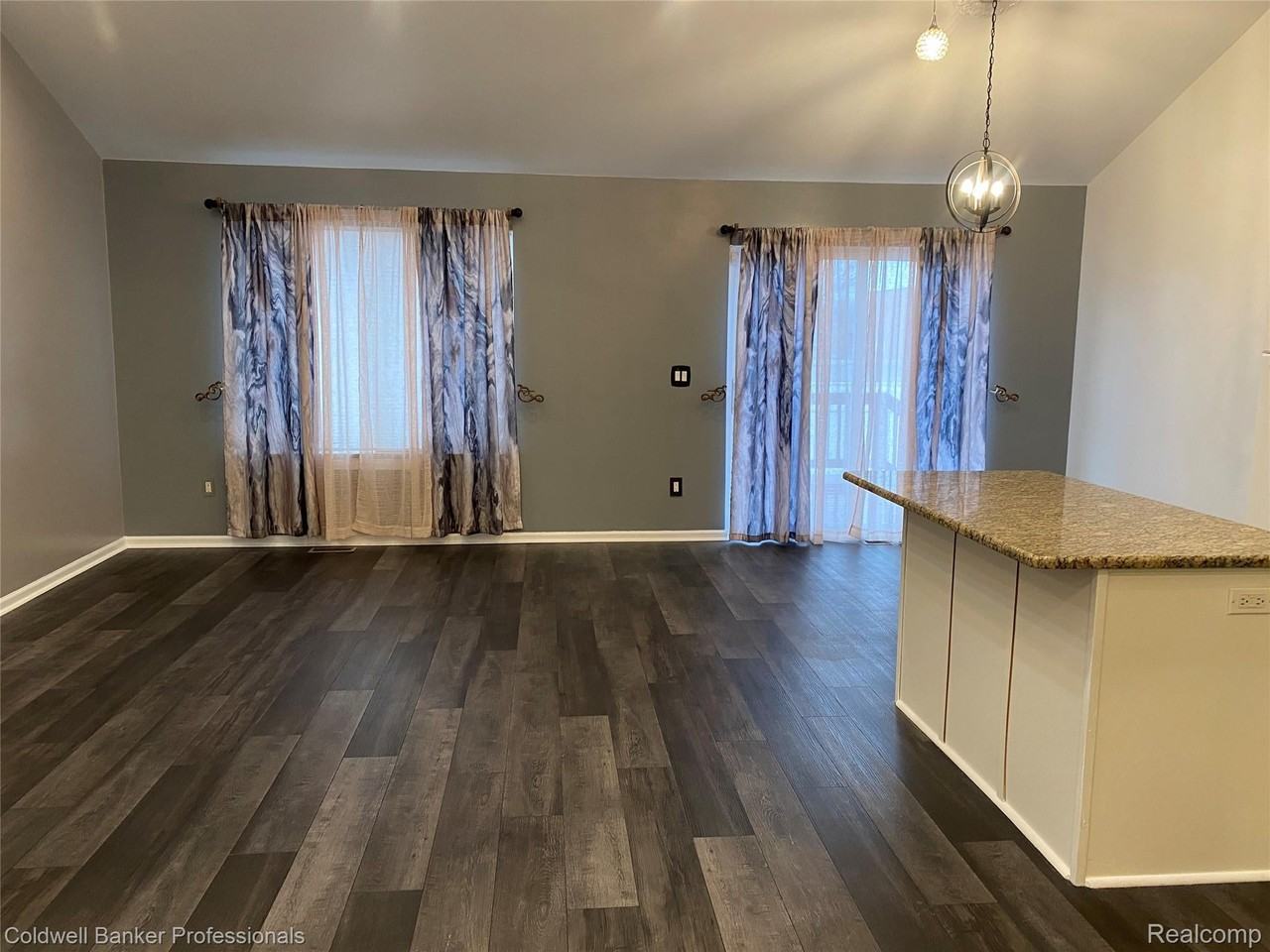 3879 Bodia Dr - Photo 5 of 25