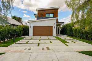 featured image of 617 Hazel St