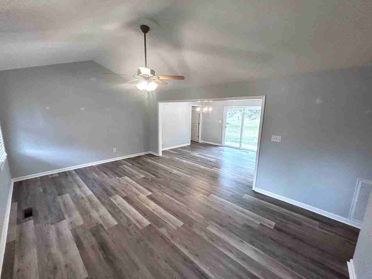 13 Chaney Way - Photo 3 of 14