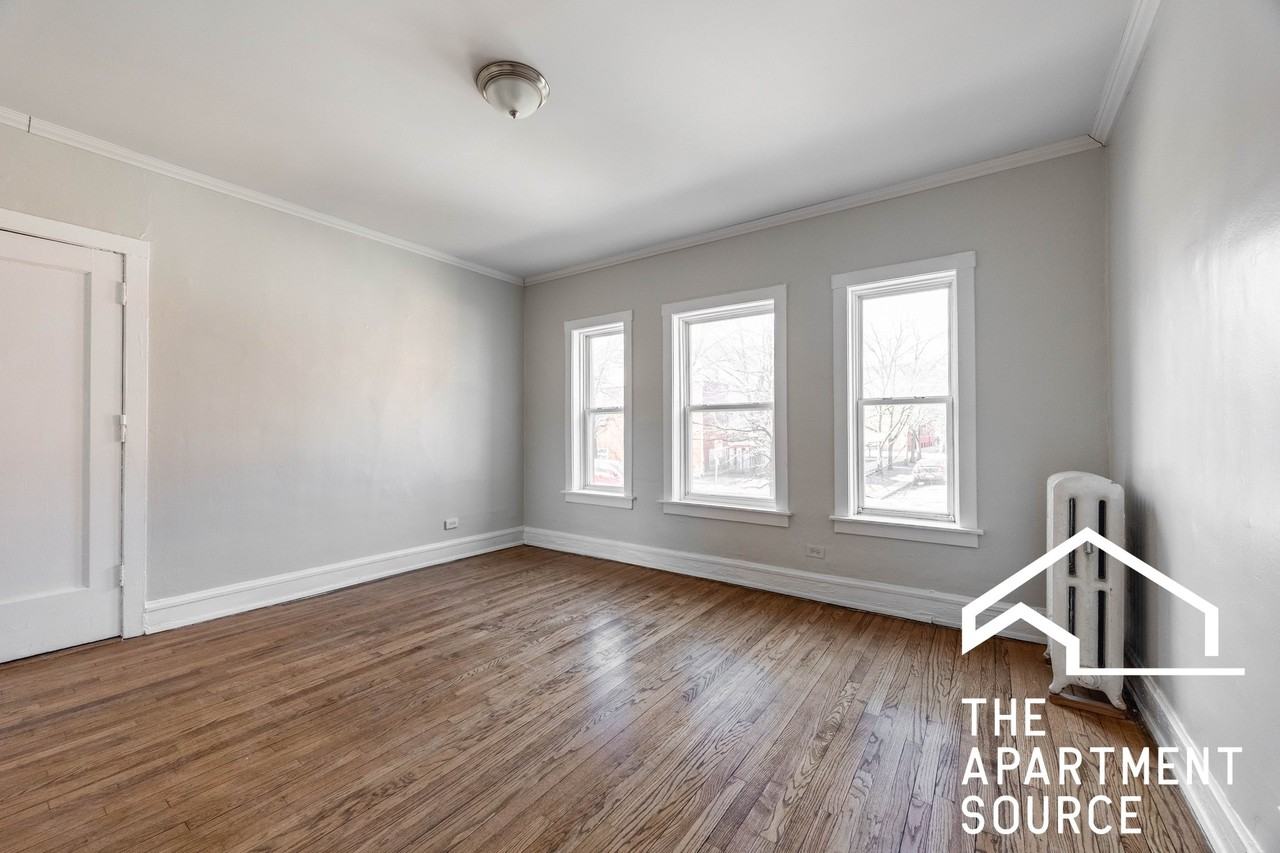 2659 N Spaulding Ave #123 - Photo 5 of 16