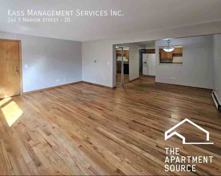 244 S Marion St #2D - Photo 2 of 5