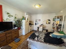 featured image of 22 Chiswick Rd #4