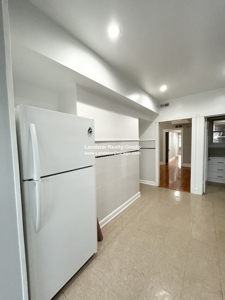 4127 N Mozart St #2 - Photo 2 of 12