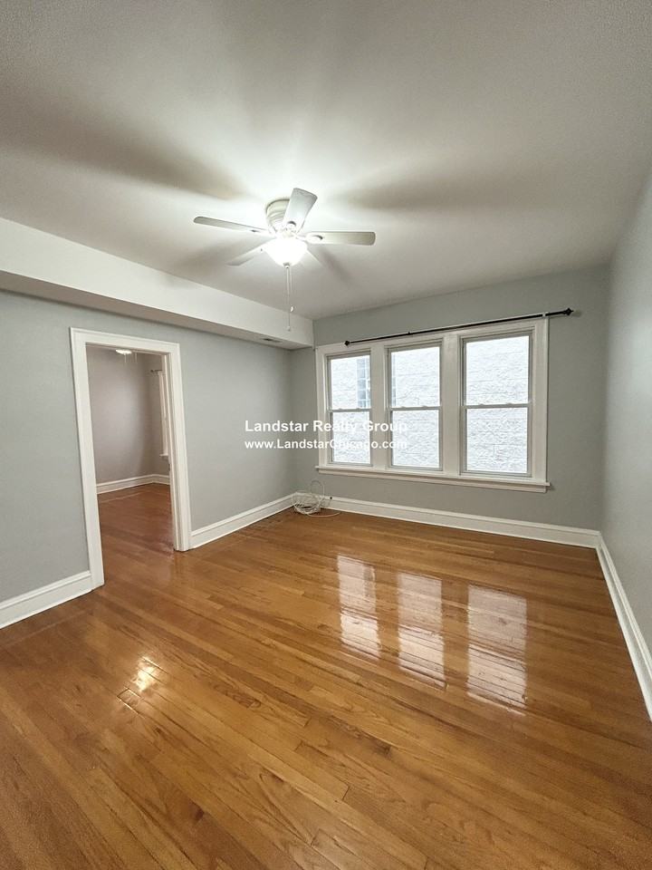 4127 N Mozart St #2 - Photo 6 of 12